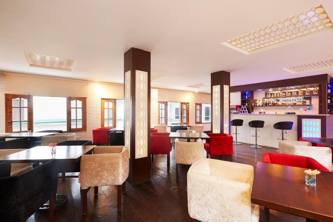 Sterling Kufri Hotell Exteriör bild